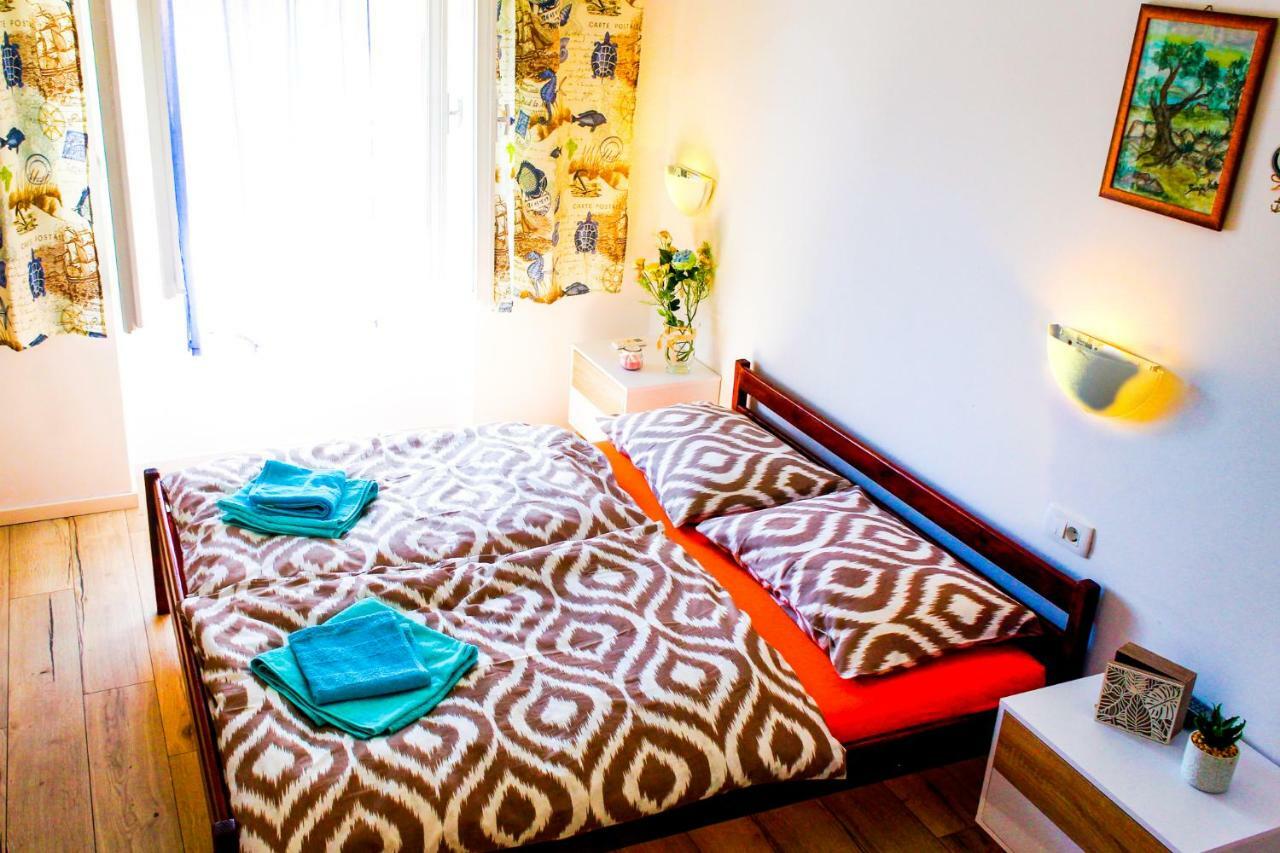Fluminis Rooms Fiume Esterno foto